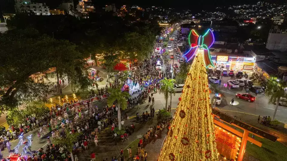 desfile-navidenio-zihuatanejo